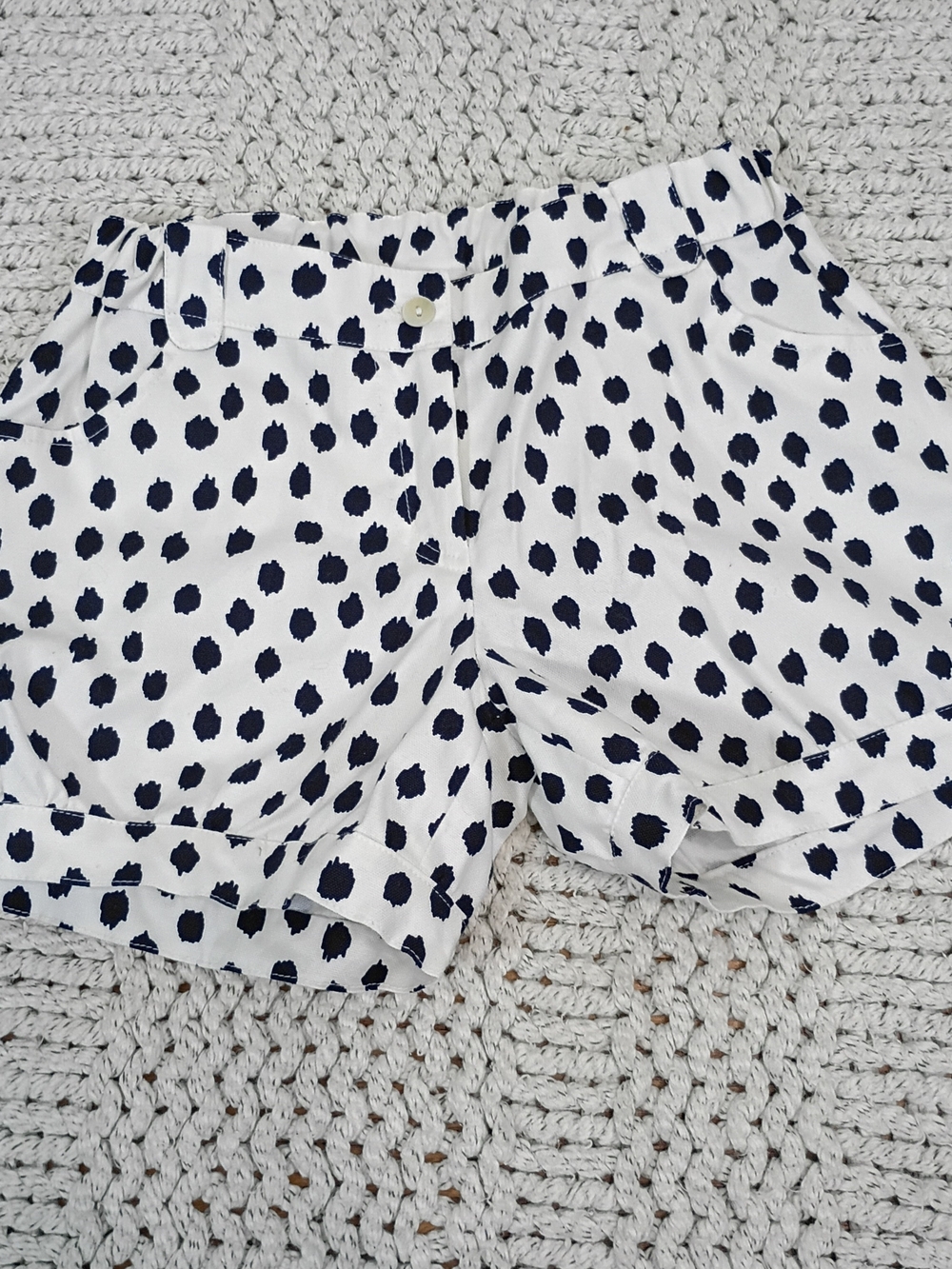 NWT Oscar de la Renta White and Navy Girl's Polka Dot Shorts